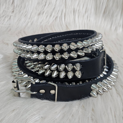 UK 77 TWO-ROW STUDDED BELT
